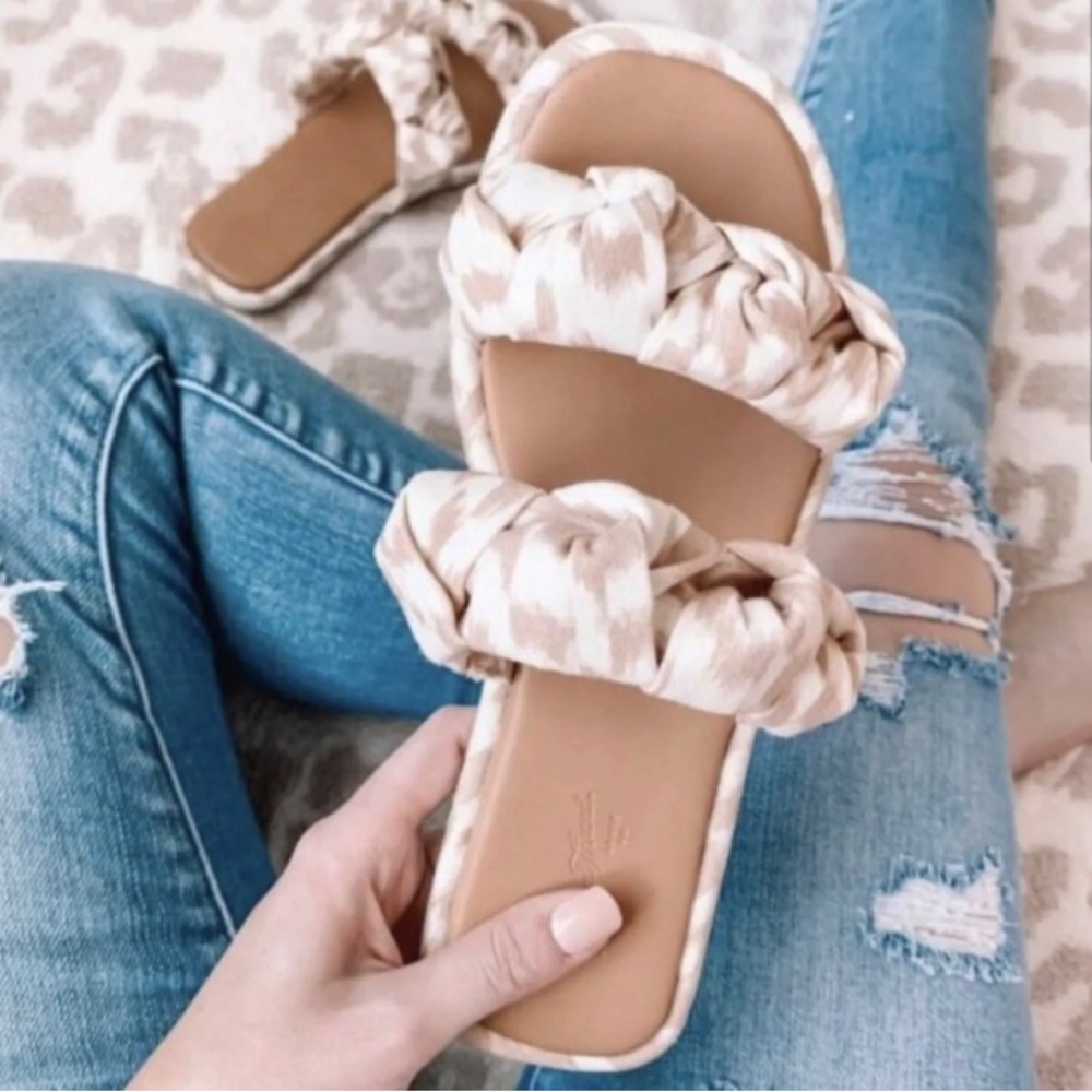 Universal Thread MEG Almond Knotted Fabric Slide Sandal Flat NWT $25 - Picture 5 of 6